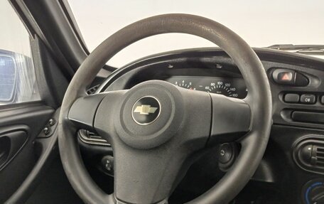 Chevrolet Niva I рестайлинг, 2015 год, 820 000 рублей, 9 фотография