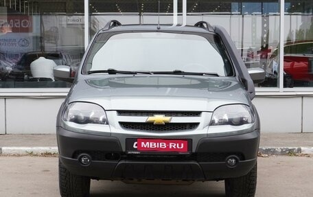 Chevrolet Niva I рестайлинг, 2017 год, 949 000 рублей, 3 фотография