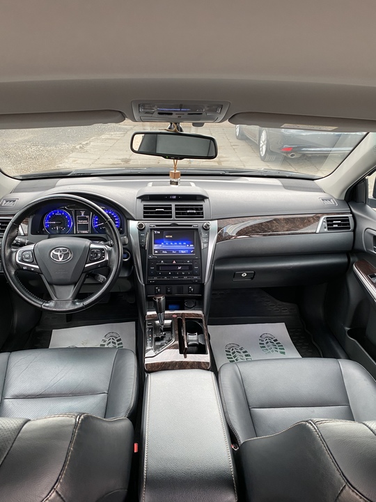 Toyota Camry XV50 рестайлинг, 2015 год, 2 590 000 рублей, 3 фотография