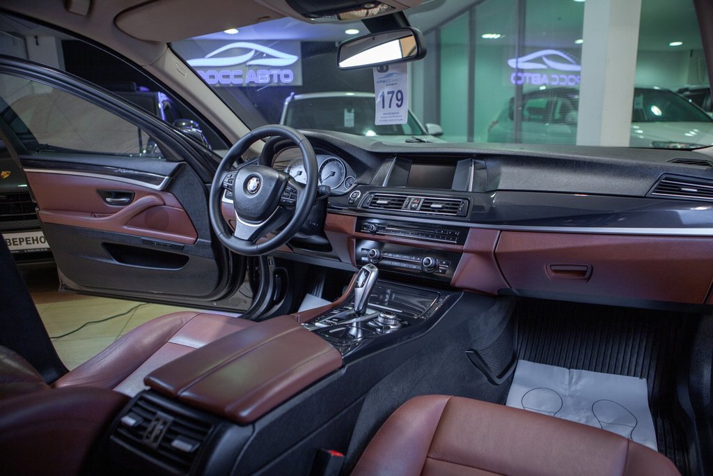 BMW 5 серия, 2013 год, 1 649 000 рублей, 5 фотография