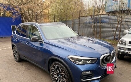 BMW X5, 2019 год, 6 050 000 рублей, 3 фотография