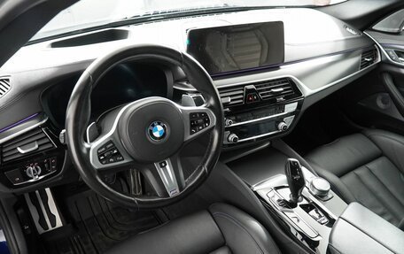 BMW 5 серия, 2020 год, 6 200 000 рублей, 12 фотография