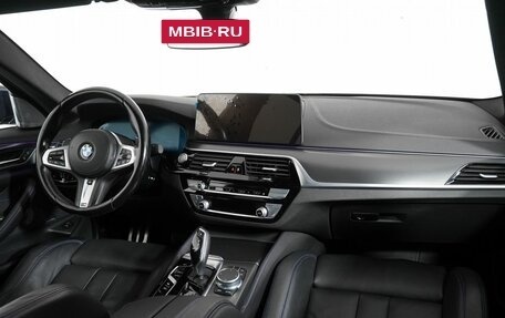 BMW 5 серия, 2020 год, 6 200 000 рублей, 14 фотография