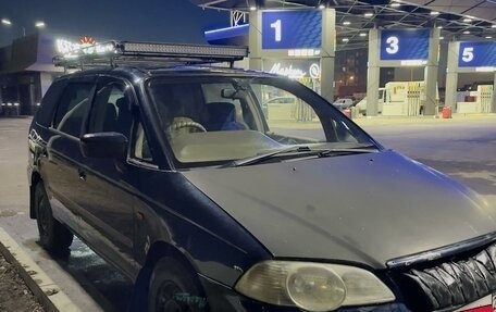 Honda Odyssey II, 2000 год, 500 000 рублей, 2 фотография