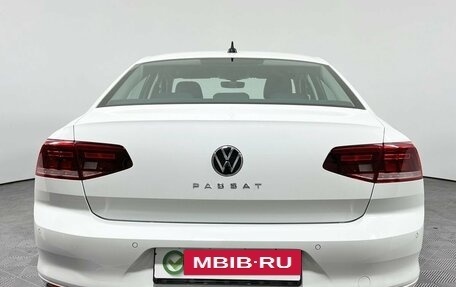 Volkswagen Passat B8 рестайлинг, 2021 год, 2 917 000 рублей, 6 фотография