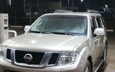 Nissan Pathfinder, 2010 год, 1 950 000 рублей, 1 фотография
