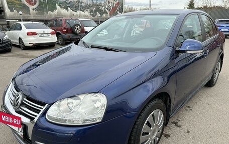 Volkswagen Jetta VI, 2009 год, 850 000 рублей, 10 фотография