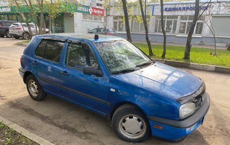 Volkswagen Golf III, 1996 год, 250 000 рублей, 2 фотография