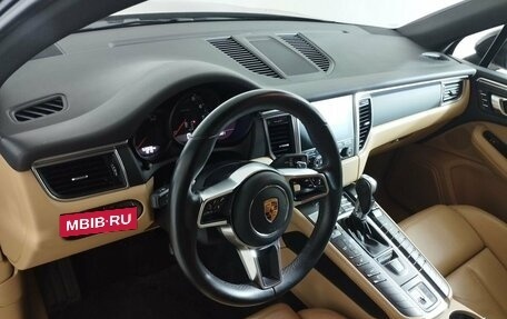 Porsche Macan I рестайлинг, 2017 год, 4 497 000 рублей, 8 фотография