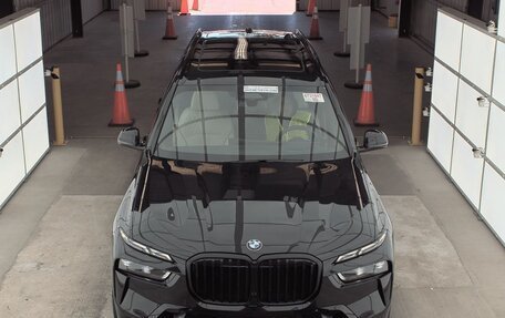 BMW X7, 2023 год, 10 700 000 рублей, 3 фотография