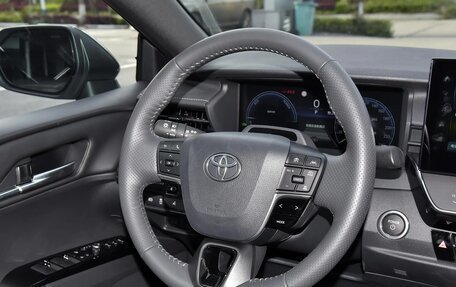 Toyota Camry, 2024 год, 4 380 000 рублей, 14 фотография