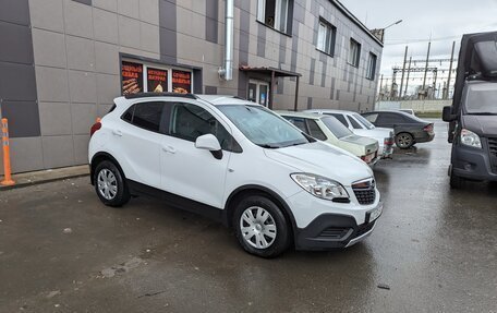 Opel Mokka I, 2014 год, 1 240 000 рублей, 2 фотография