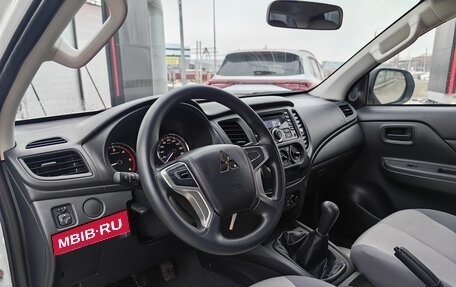 Mitsubishi L200 IV рестайлинг, 2022 год, 4 251 000 рублей, 10 фотография