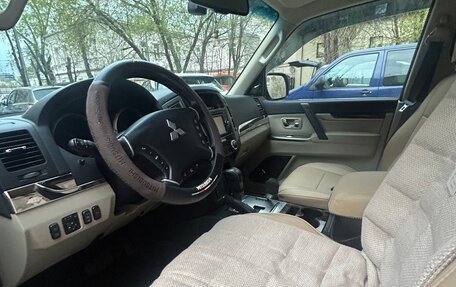 Mitsubishi Pajero IV, 2019 год, 4 250 000 рублей, 13 фотография