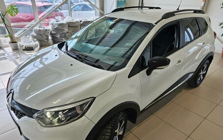 Renault Kaptur I рестайлинг, 2017 год, 1 400 000 рублей, 3 фотография