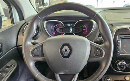 Renault Kaptur I рестайлинг, 2017 год, 1 400 000 рублей, 21 фотография