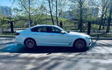 BMW 5 серия, 2019 год, 3 800 000 рублей, 3 фотография