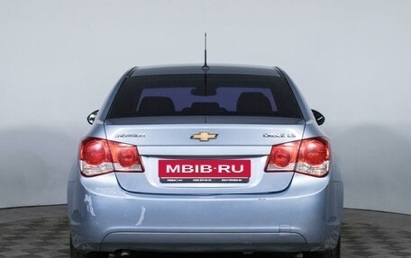 Chevrolet Cruze II, 2010 год, 660 000 рублей, 6 фотография