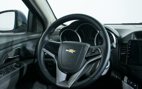 Chevrolet Cruze II, 2010 год, 660 000 рублей, 14 фотография