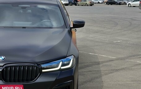 BMW 5 серия, 2021 год, 8 100 000 рублей, 10 фотография