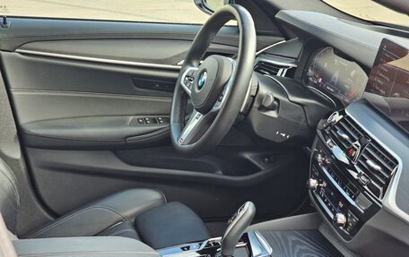 BMW 5 серия, 2021 год, 8 100 000 рублей, 18 фотография