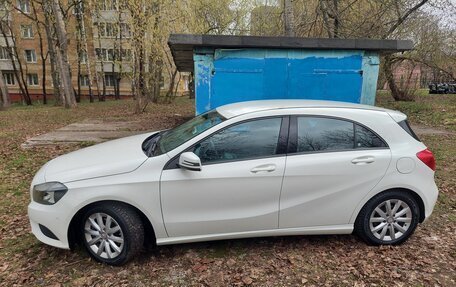 Mercedes-Benz A-Класс, 2015 год, 1 995 000 рублей, 7 фотография