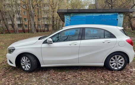 Mercedes-Benz A-Класс, 2015 год, 1 995 000 рублей, 16 фотография