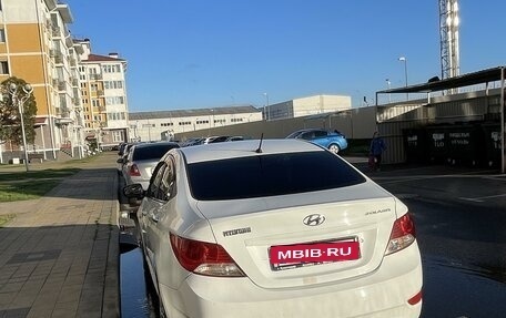 Hyundai Solaris II рестайлинг, 2013 год, 750 000 рублей, 9 фотография
