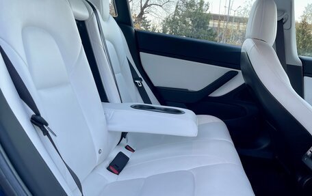 Tesla Model 3 I, 2018 год, 3 290 000 рублей, 11 фотография