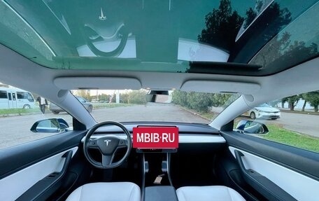 Tesla Model 3 I, 2018 год, 3 290 000 рублей, 15 фотография