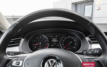 Volkswagen Passat B8 рестайлинг, 2017 год, 2 099 111 рублей, 13 фотография