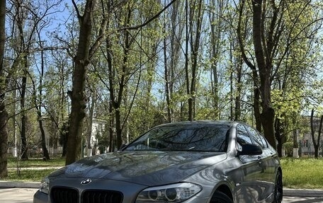 BMW 5 серия, 2011 год, 2 300 000 рублей, 5 фотография