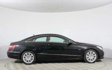 Mercedes-Benz E-Класс, 2011 год, 1 597 000 рублей, 4 фотография