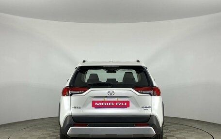 Toyota RAV4, 2023 год, 4 750 000 рублей, 5 фотография