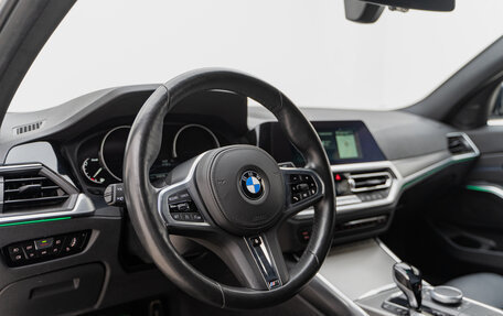 BMW 3 серия, 2019 год, 4 190 000 рублей, 9 фотография