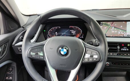 BMW 1 серия, 2021 год, 2 615 000 рублей, 5 фотография