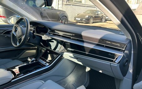 Audi S8, 2021 год, 12 000 000 рублей, 3 фотография