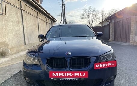 BMW 5 серия, 2004 год, 780 000 рублей, 3 фотография