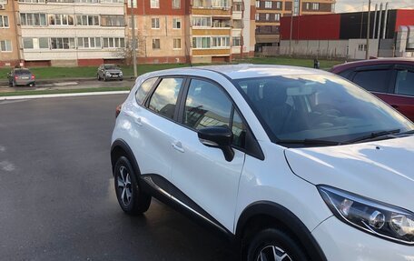 Renault Kaptur I рестайлинг, 2019 год, 1 246 000 рублей, 4 фотография