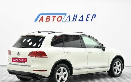 Volkswagen Touareg III, 2011 год, 1 899 000 рублей, 4 фотография