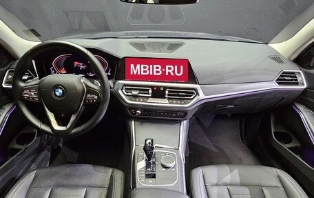 BMW 3 серия, 2019 год, 3 385 000 рублей, 5 фотография
