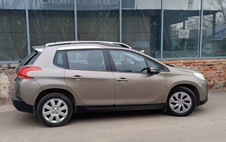 Peugeot 2008 II, 2014 год, 950 000 рублей, 3 фотография