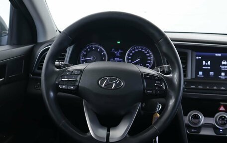 Hyundai Elantra VI рестайлинг, 2019 год, 1 307 000 рублей, 9 фотография