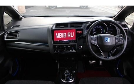 Honda Fit III, 2013 год, 823 000 рублей, 18 фотография