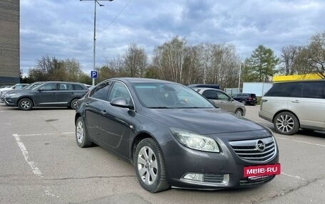 Opel Insignia II рестайлинг, 2010 год, 750 000 рублей, 2 фотография