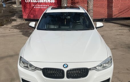 BMW 3 серия, 2016 год, 2 410 000 рублей, 2 фотография