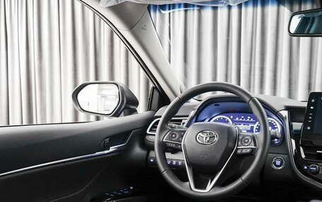 Toyota Camry, 2023 год, 4 875 000 рублей, 9 фотография