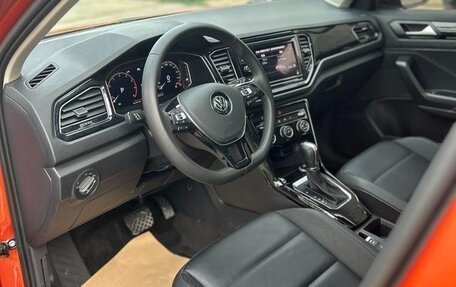Volkswagen T-Roc I, 2020 год, 1 925 000 рублей, 7 фотография
