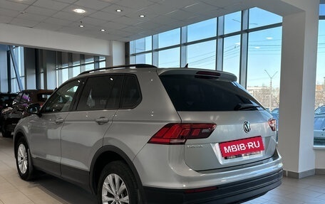 Volkswagen Tiguan II, 2018 год, 2 264 000 рублей, 8 фотография