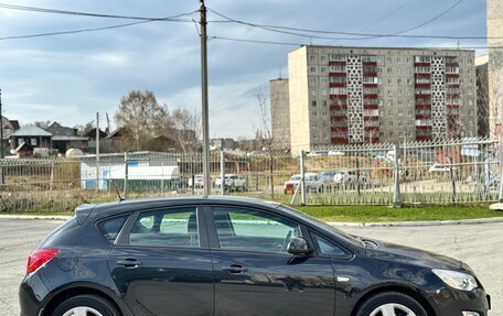 Opel Astra J, 2011 год, 860 000 рублей, 11 фотография